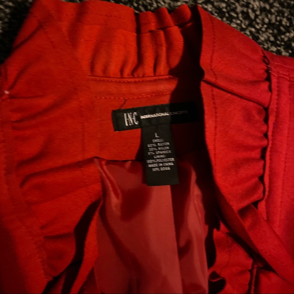 RED RUFFLED JACKET - Picture 2 of 3